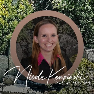 NicoleAboutMe-Front copy
